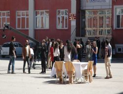 İletişimcilerden ‘Kar Serçesi'