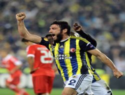 FB taraftarlarını sevince boğdu