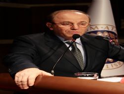 ‘Alvarlı Efe gönüllerde yaşıyor