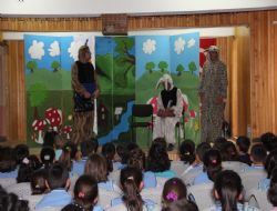  Minikler ‘Saklambaç'ı beğendi 