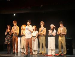 GSF'den Tiyatro Şöleni