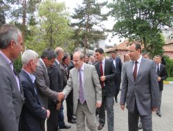 Öztürk İlçelere Veda ediyor