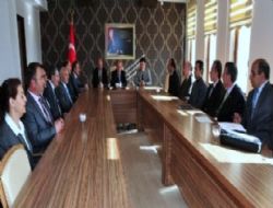 Öztürk eğitimcilerle vedalaştı