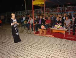 Olur'da halk konseri