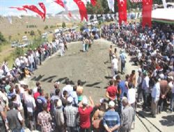 Kumda güreş şenlikleri yapıldı