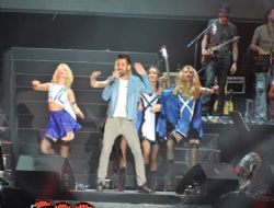 Kenan Doğulu hayranlarıyla buluşacak