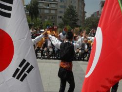 İpek Yolu Kervanı Erzurum'a ulaştı