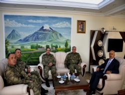 Orgeneral Dündar Iğdır'daydı
