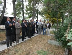 ‘Gazilik ebedi şereftir'