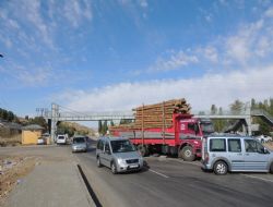 Ağrı yolunda kaza: 2 yaralı