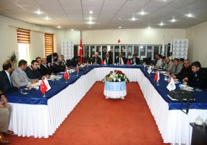 Erdebil Ticaret Heyeti Erzurum'da