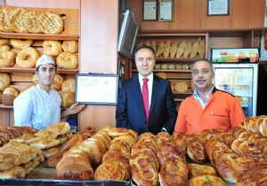 Askıda Ekmek'e bir katkı da Validen