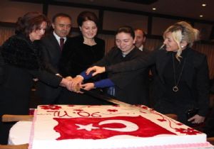 Protokol resepsiyonda buluştu