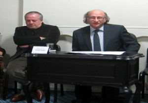 Şiirin yağmurunda ıslandılar