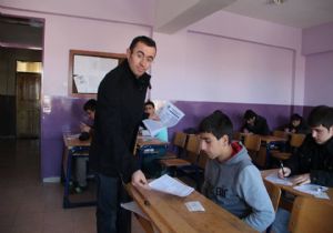 Oltulu öğrenciler Umre için yarıştı