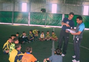 Palandöken Futbol Okulu 7'inci yılında