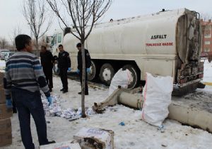 Akaryakıt tankerinden 87 bin paket sigara çıktı