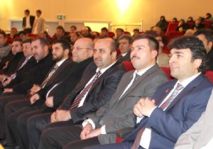 Döngeloğlu Resullullah'ın örnek hayatını anlattı