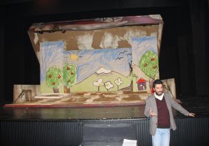 EDT'den ‘Yaşlı Kuklacı' prömiyeri