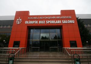 Narman Buz Hokeyi takımı Kocaeli deplasmanında
