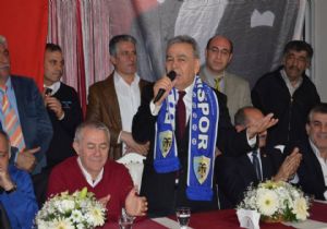 İzmir'de 12 Mart coşkusu