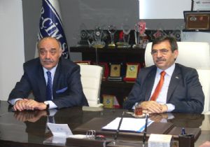 Güllüce'den ekonomide kollektif yaklaşım tavsiyesi