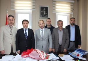 AK Parti Oltu İlçe Teşkilatından Tıp Bayramı kutlaması