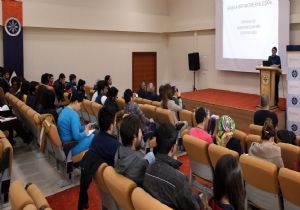 Akpolat, Türkiye'nin Modernleşme Süreci'ni anlattı