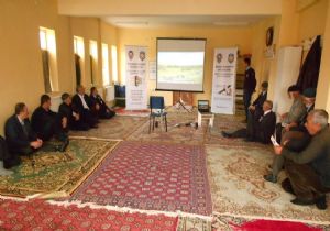 Emniyet Kandilli'de traktör sürücülerini eğitti