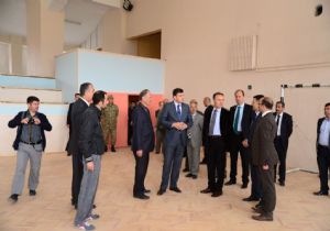 Altıparmak eğitim yatırımını denetledi