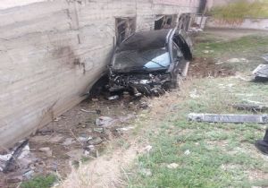 Tortum yolunda kaza: 4 yaralı