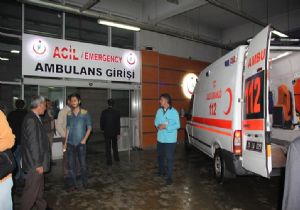 Karayazı'da trafik kazası: 5 ölü, 5 yaralı 