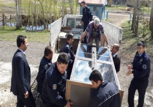 Aziziye Emniyet Müdürlüğü'nden eğitime destek