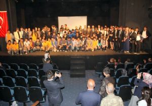 Gençlik Tiyatro Yarışması ödülleri sahiplerini buldu