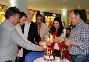 Sabuncuoğlu'na 35'inci yıl sürprizi