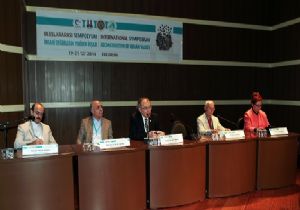 ‘Kapitalist ahlakla yaşıyoruz'