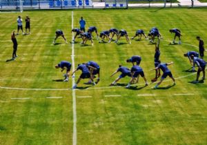 Çaykur Rizespor Erzurum'da top başı yaptı