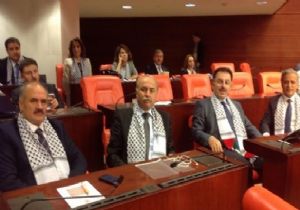 ‘Bayramda kardeşlerimizi unutmayalım'