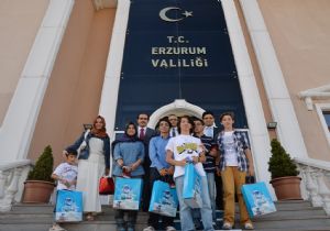 Altıparmak öğrencilerin başarı sevincini paylaştı