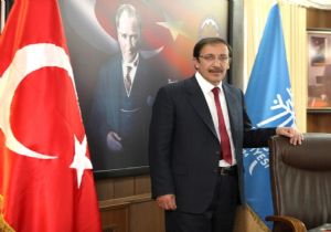 Bulutlar: ‘Gazilerimize minnet borçluyuz'