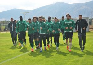 Akçay'dan futbolcularına Erzurumspor uyarısı