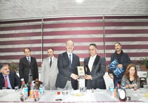 Akman'ı Erzurum'a uğurladılar
