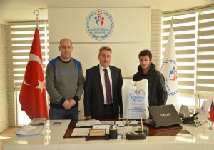 Halterci Karabacak'a GHSİM ödülü