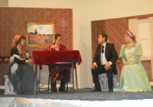 ‘İlçelerde Tiyatro' gösterileri başladı