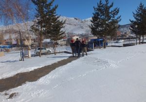 Adli kontrolle serbest bırakıldılar