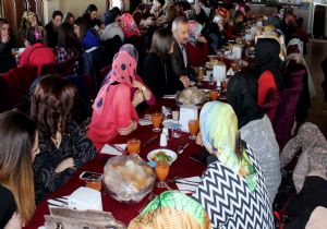 Büyükşehir'de Kadınlar Günü Buluşması