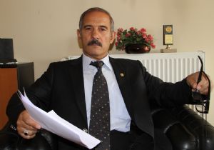 ‘Ermeni Katliamları Araştırma Enstitüsü kurulmalı'