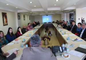Büyükşehir'den hayvan severlere eğitim semineri
