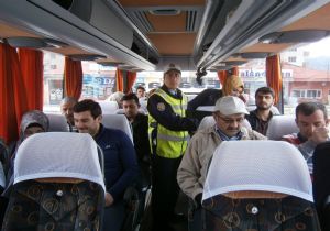 Trafikçiler  yolcuları uyardı