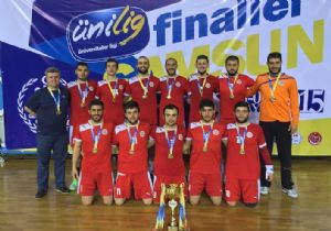 Hentbol'da BESYO damgası